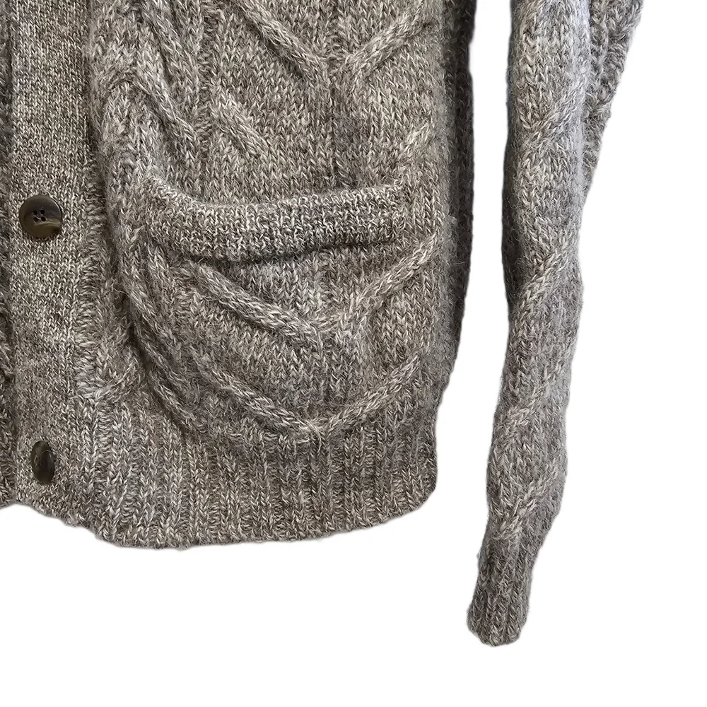 Eddie Bauer cable knit Wool Grey button cardigan size large - Picture 7 of 12
